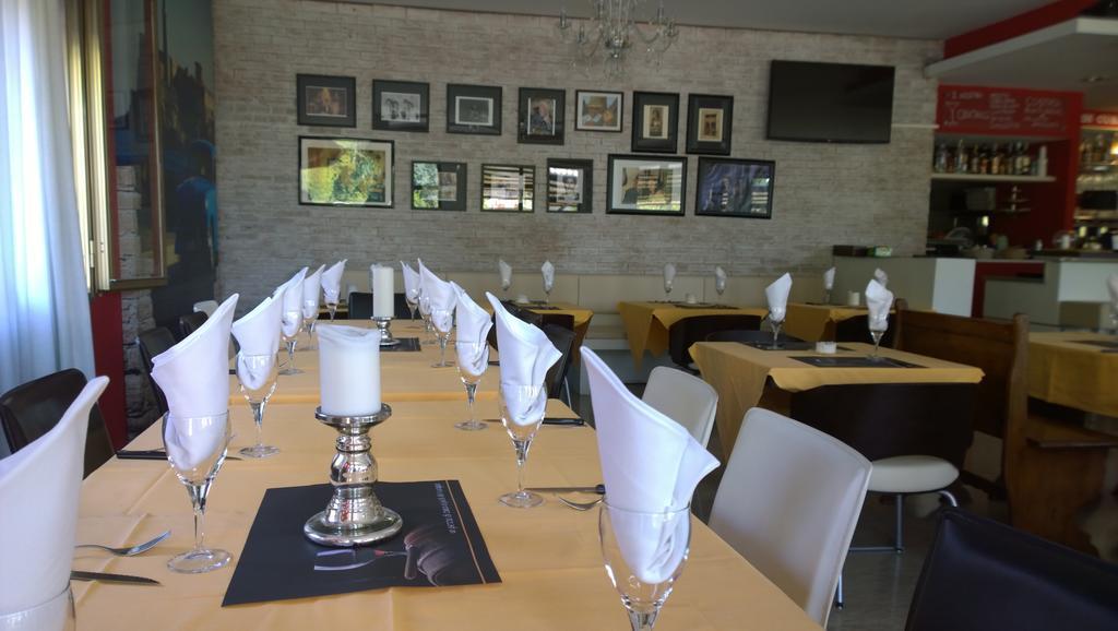 Hotel Cubamia Romano D'Ezzelino Kültér fotó
